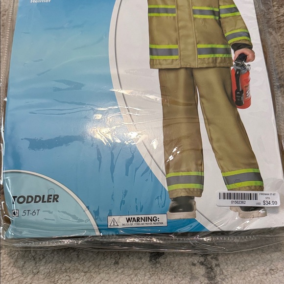 Spirit Firefighter Costume Set with Black Helmet - Picture 3 of 6